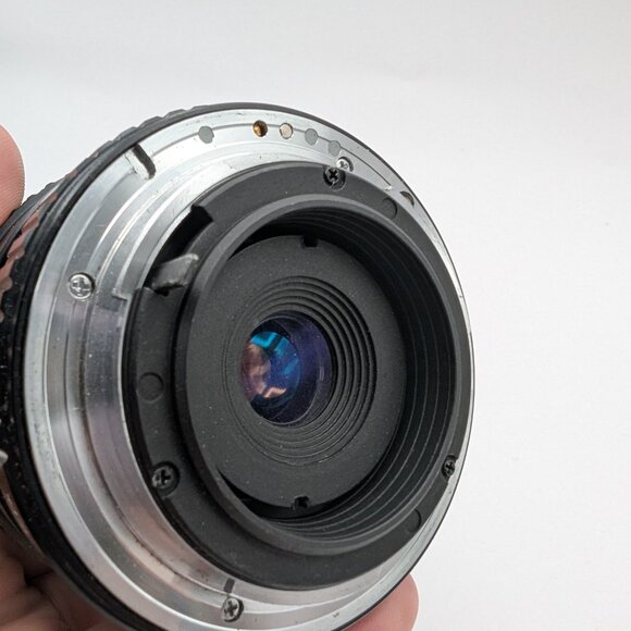 Focal 70-210mm f/2.8 MC Autozoom Lens for Pentax K - Picture 9 of 10